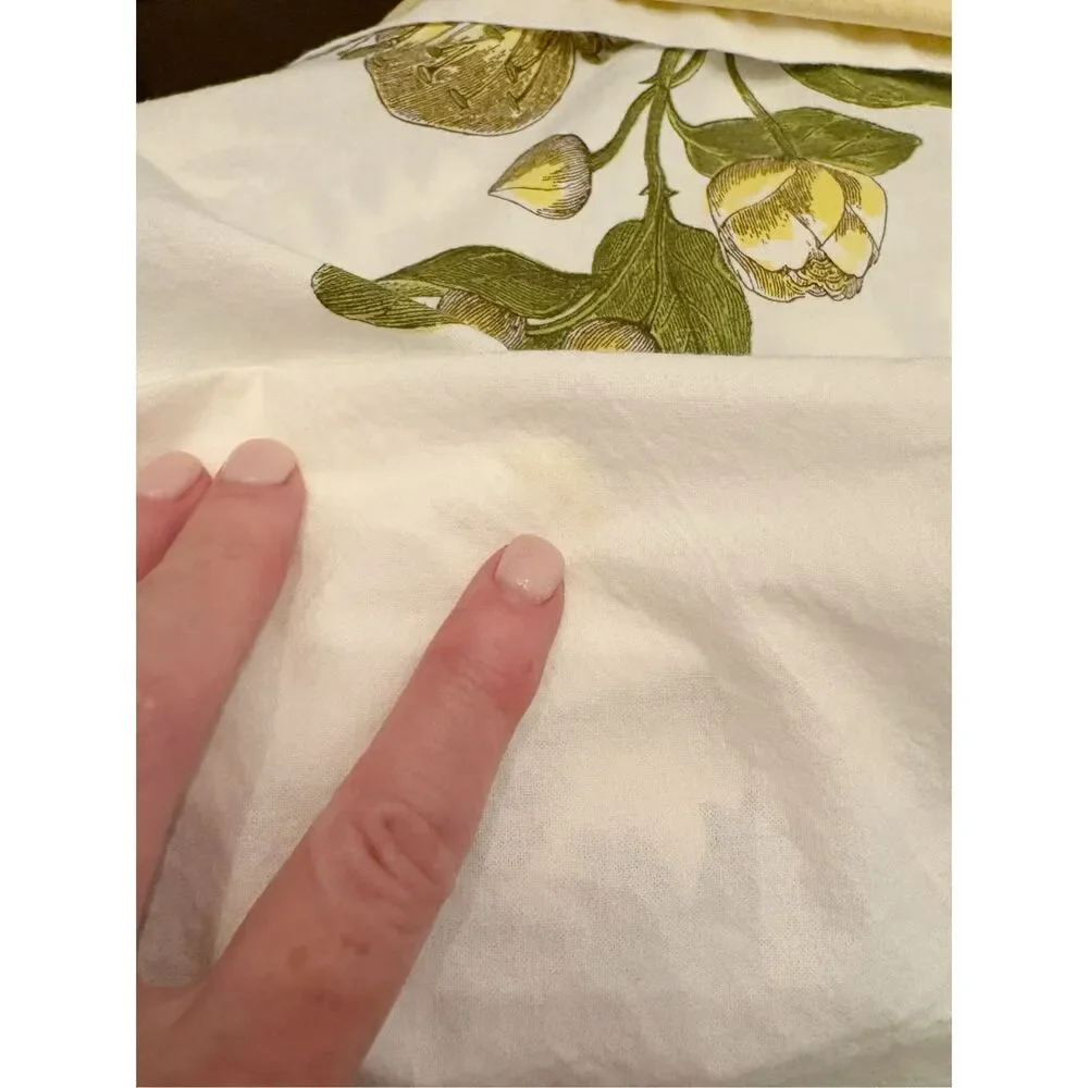 Williams and Sonoma Bunny Tablecloth Spring Easter 70 x 90